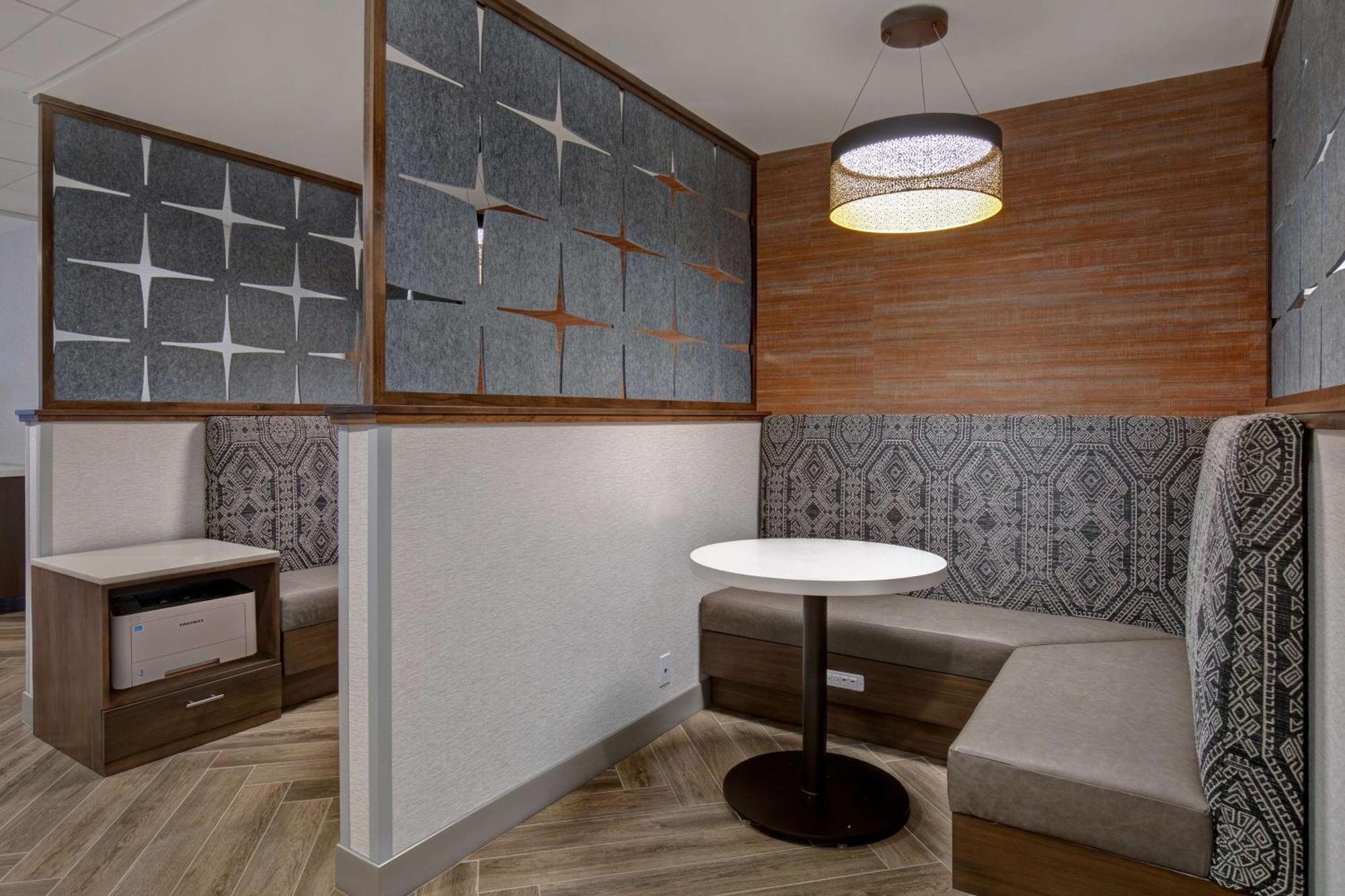 Hampton Inn Santa Fe South, Nm Экстерьер фото
